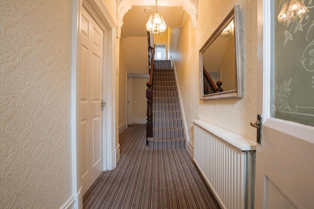 Raikes Parade Victorian - Collection Holiday home *